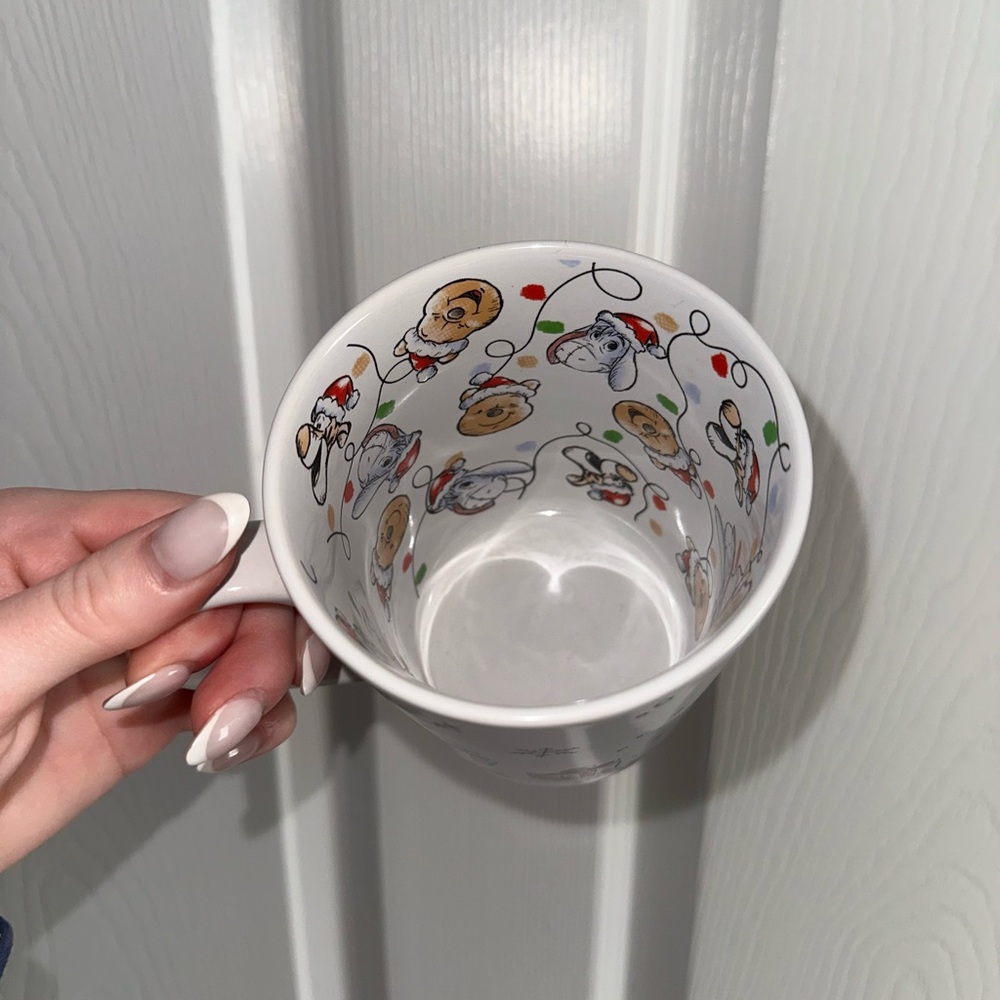 NWOT Winnie the Pooh Christmas Mug - Picture 3 of 4